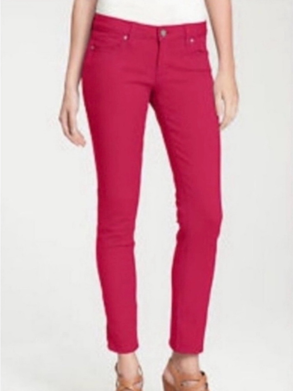 PAIGE Skyline Ankle Peg Jeans in Hot Pink